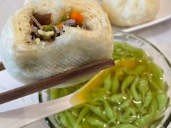 -李与白包子铺(桐梓林店)