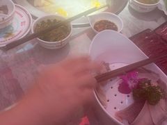 -三头牛·潮汕牛肉生蚝火锅 (夏湾店)
