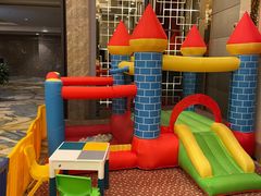 -上海龙之梦万丽酒店