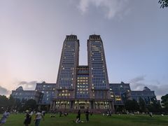 -复旦大学光华楼