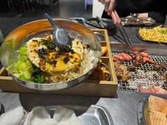 -马路牙子烧烤音乐酒馆(望京店)