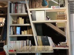 -北平花园·MUA摩造汉堡·北平咖啡(南锣鼓巷胡同店)