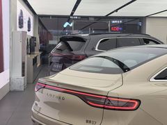 -华为智能生活馆(上海金桥国际商业广场)