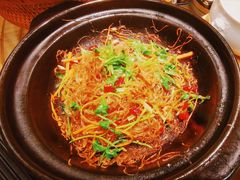 -费大厨辣椒炒肉(万家丽一店)