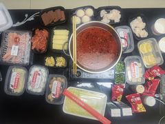 -海底捞火锅(旭辉MALL店)