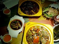 -多嘴肉蟹煲(万达店)
