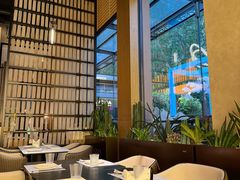 -洛缦音乐餐厅(工业展览馆万象城店)