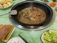 -老渔翁笨锅炖(迎宾路总店)