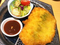 炸猪排定食-越光米贩精致料理餐厅(金鹰店)
