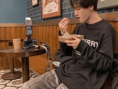 -Pie Bird(新闸路店)