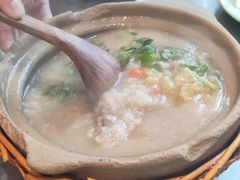 潮界海鲜粥-潮界(LU·ONE凯德晶萃广场店)