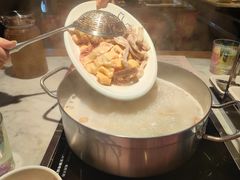 -尚尚仙·酸汤猪手·猪肚鸡火锅(华联万柳购物中心店)