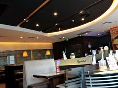 -必胜客(机场路店)