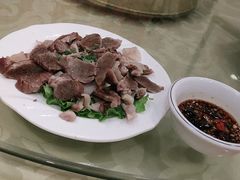 -鹤乡东北菜(崮山路店)
