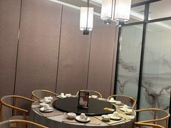 -闫府私房菜·百年鲁菜(恒隆店)