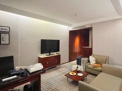 -上海龙之梦万丽酒店