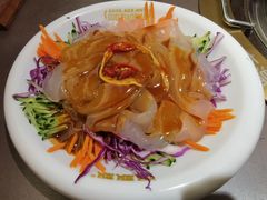 -锅飘飘·东北铁锅炖(雨花客厅店)