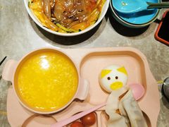 -月枫江南小馆(绿地缤纷广场店)