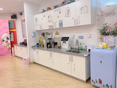 -龙格亲子游泳俱乐部(南宁中心店)