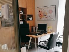 -耳朵树助听器人工耳蜗中心