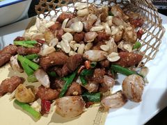 -东来菜馆•手抓海鲜家常菜•海鲜锅贴(鸽子窝店)