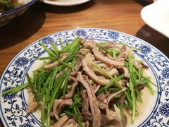 -泉畔人家·老济南经典鲁菜(大明湖店)