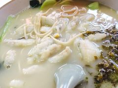 -明呈黄鱼面馆(斜土路店)