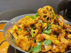 香锅牛蛙-竹屋川菜(时代广场店)