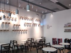 -喜茶(上海打浦桥日月光gelato lab+店)