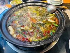 -小饕荟雅安贡椒鱼鲜馆(广福桥店)