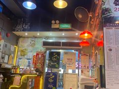门面-新记美食(关闸店)