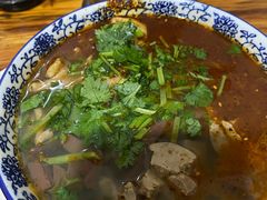 -叶新小吃店(来凤小区总店)