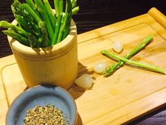 膳麒轩武烤新料理-HIHE Bistro·Oyster Bar(华熙live店)