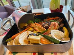 -水桶王国主题餐厅·聚会·生日派对·亲子活动·家庭套餐(亚龙湾希尔顿店)