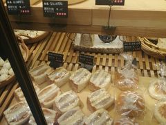 -啊噗吐呦现场烘焙(麦凯乐店)