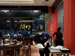 -龙悦湾酒家·八阵鱼生·渔人码头店
