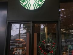 门面-星巴克(杭州湖滨银泰E区店)