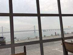 -LENBACH兰巴赫西餐啤酒坊(大连星海广场店)