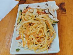 -手擀菠菜面(西康路店)