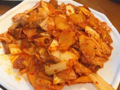 辣白菜炒五花肉-京玉菲饭店(李村店)