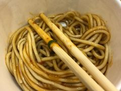 -老街烧烤大排档·地道湖北菜·龙虾馆(汉口火车站店)