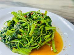 -新峰肉骨茶