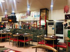 大堂-烧哥美蛙肥肠鱼火锅·十五年社区店