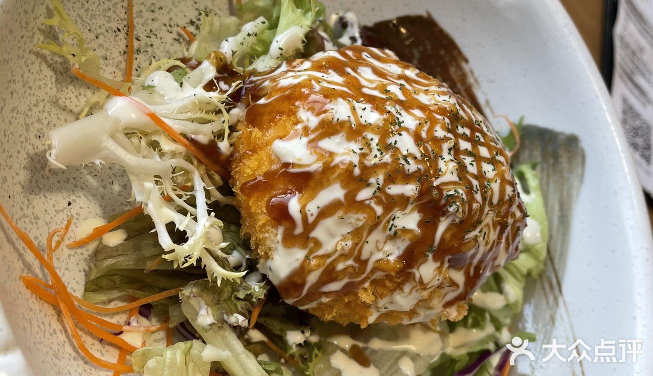 沙拉酱是分开放的 这点我太爱了!这次的新品