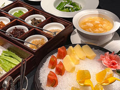-鲁采LU STYLE(新天地店)