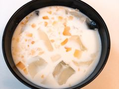 椰奶清补凉-志龙皇冠吃货椰子铺