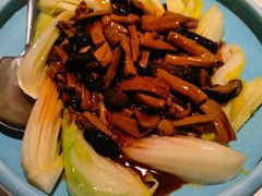 -顺峰海鲜酒楼(省府店)