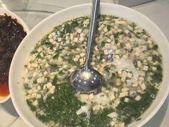 西湖牛肉羹-小辣妹