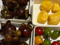 -涨巢·潮玩水疗局