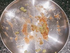 -何妹湿辣牛肉·粤式烧烤砂煲(桂雅路店)